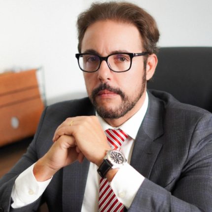 foto Dr Fernando de Liz Santos